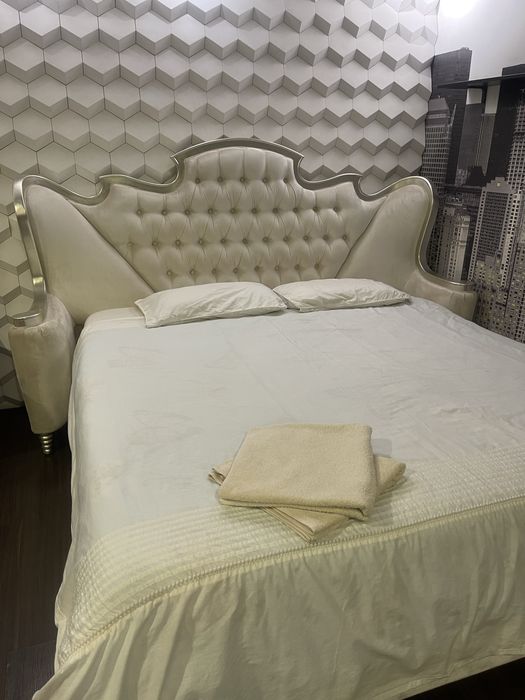 Подобова. Погодинна оренда квартири. VIP студия 95 квартал, Центр