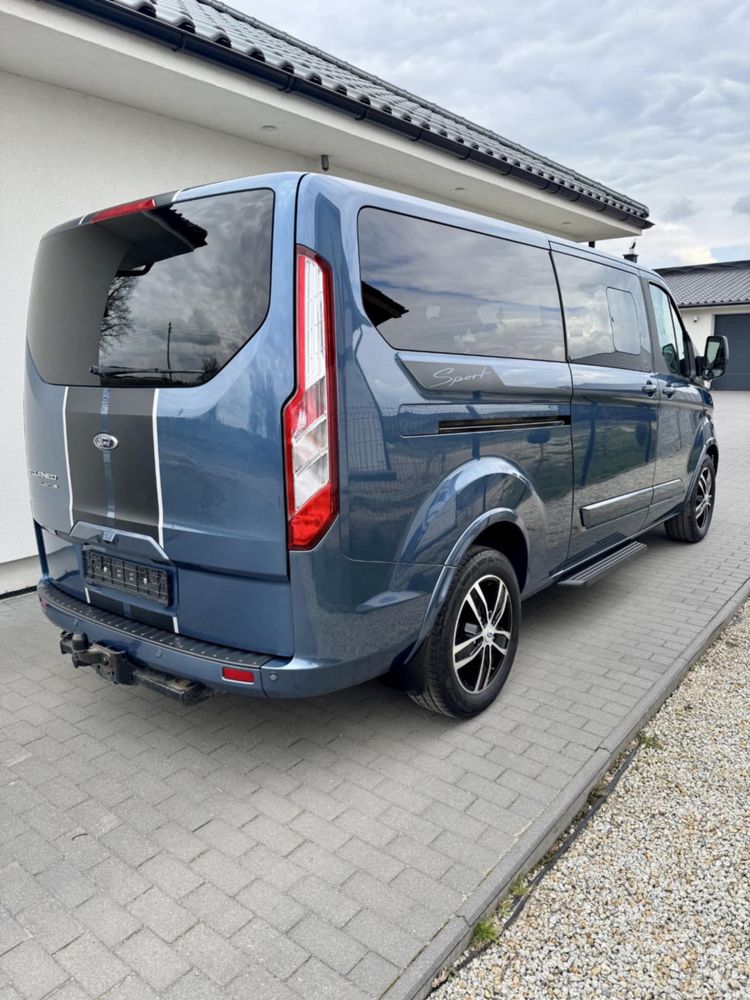 Ford tourneo custom