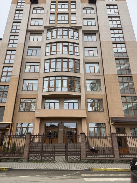 Оренда приміщення вільного призначення!