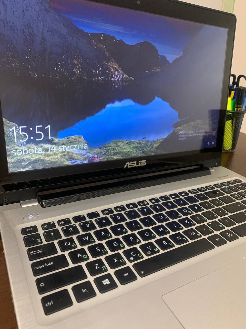Laptop ASUS S550CB, ekran dotykowy