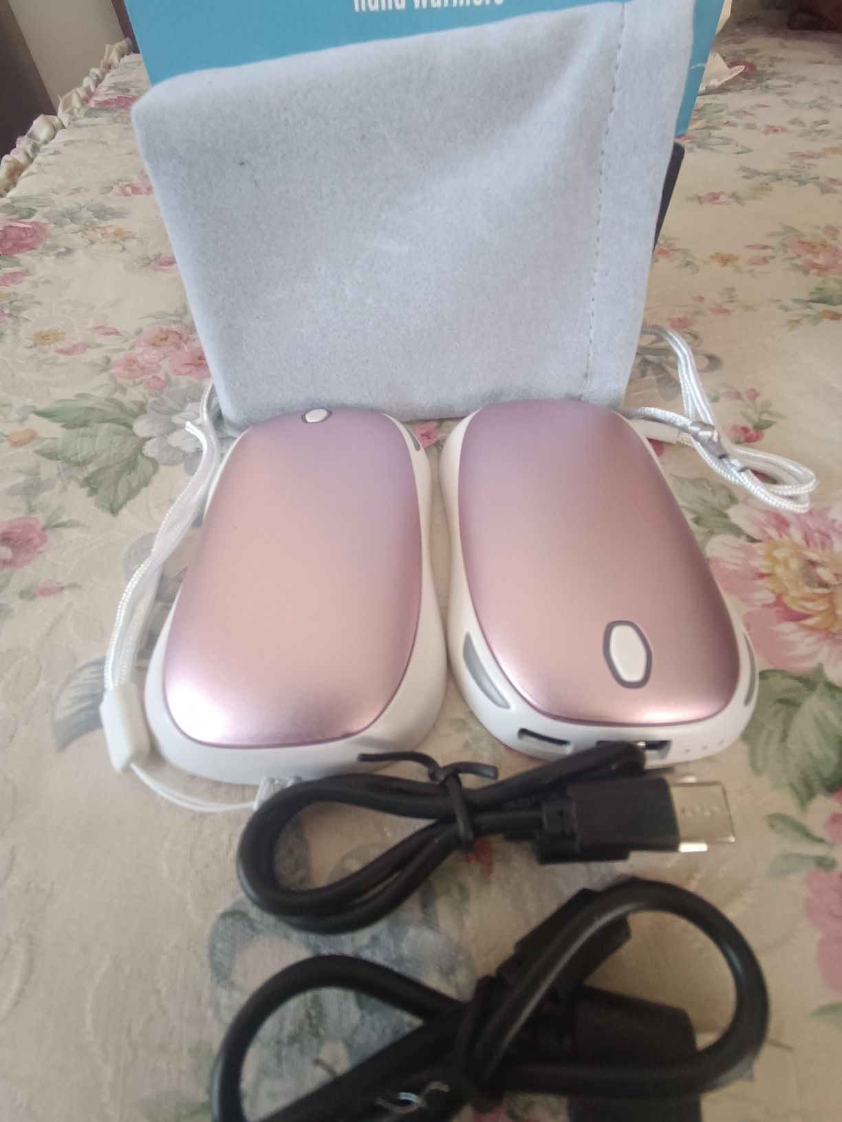 Power bank e aquecedor de mãos duplo