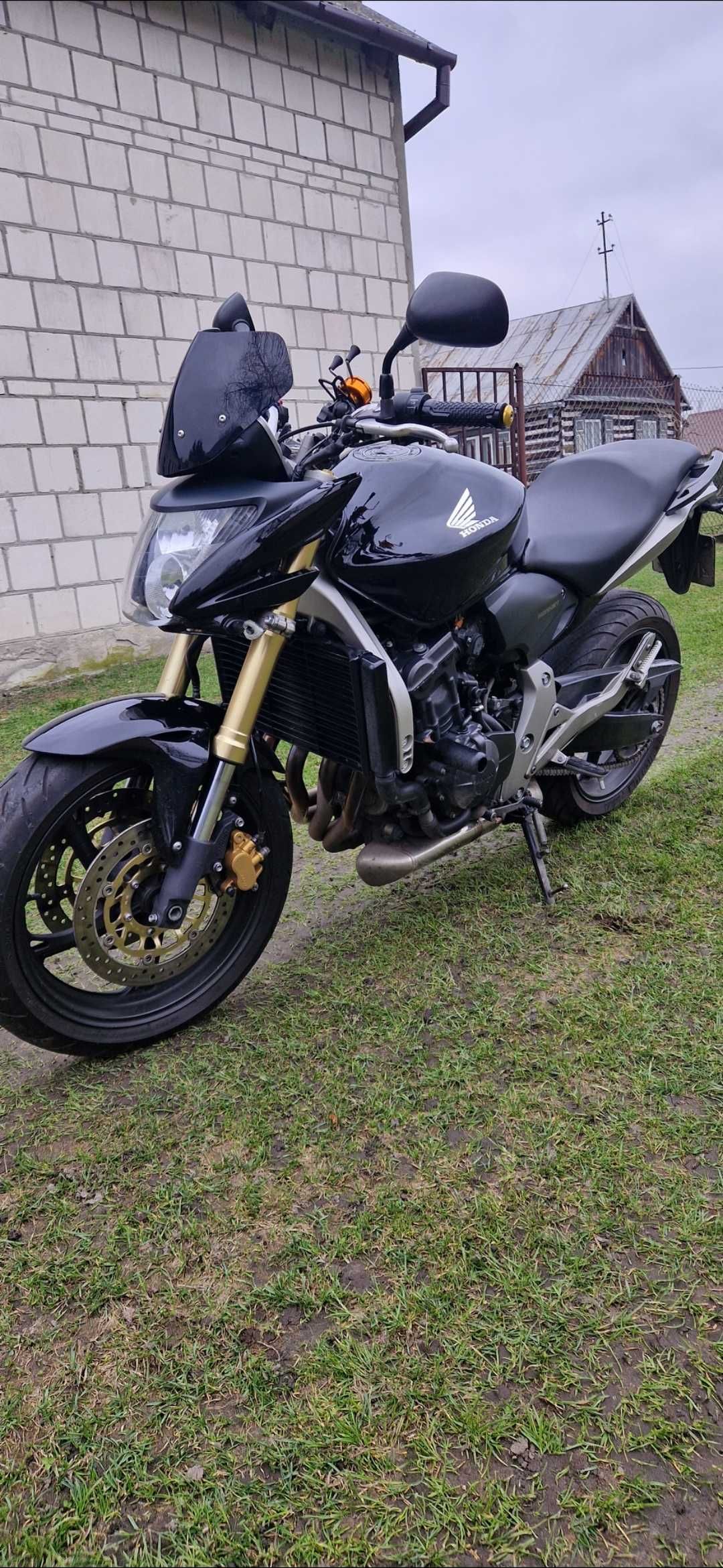 Honda Hornet pc41