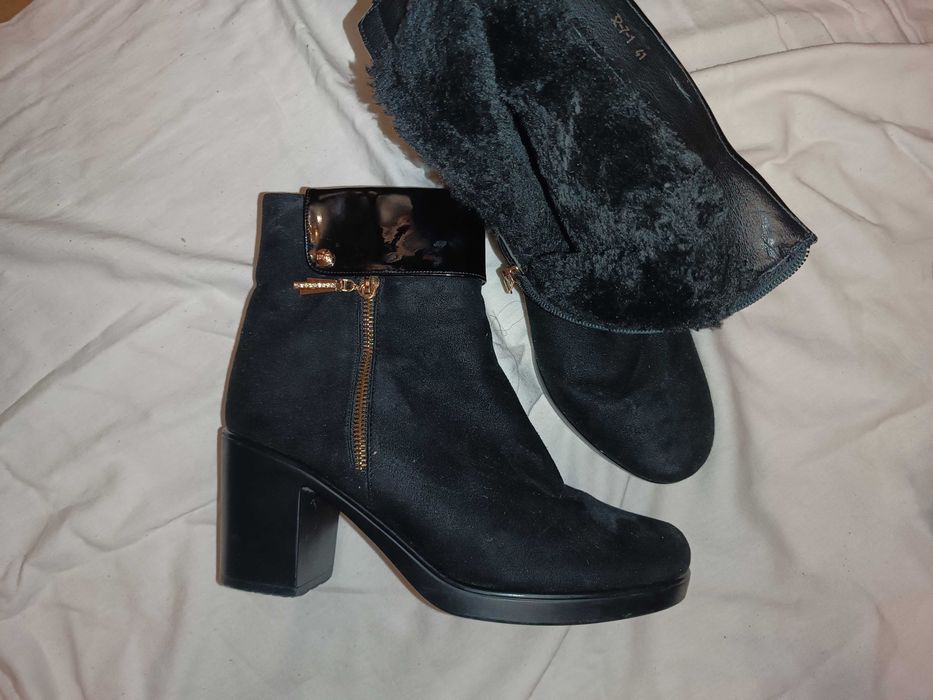 Чоботи жіночі 41