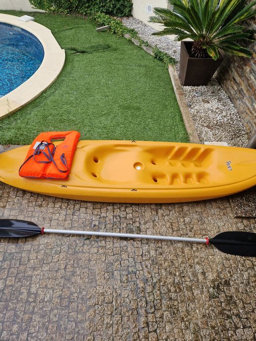 Caiaque + Pagaia + Colete — Pronto para usar!