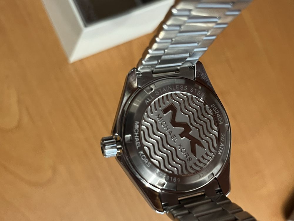 Часы Michael Kors Maritime