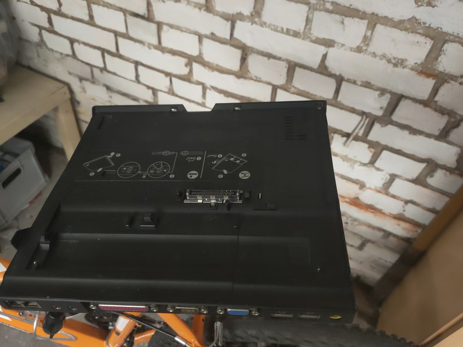 dokująca IBM Lenovo ThinkPad x6