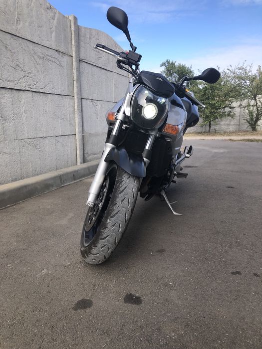 Suzuki gsr 600 2006г