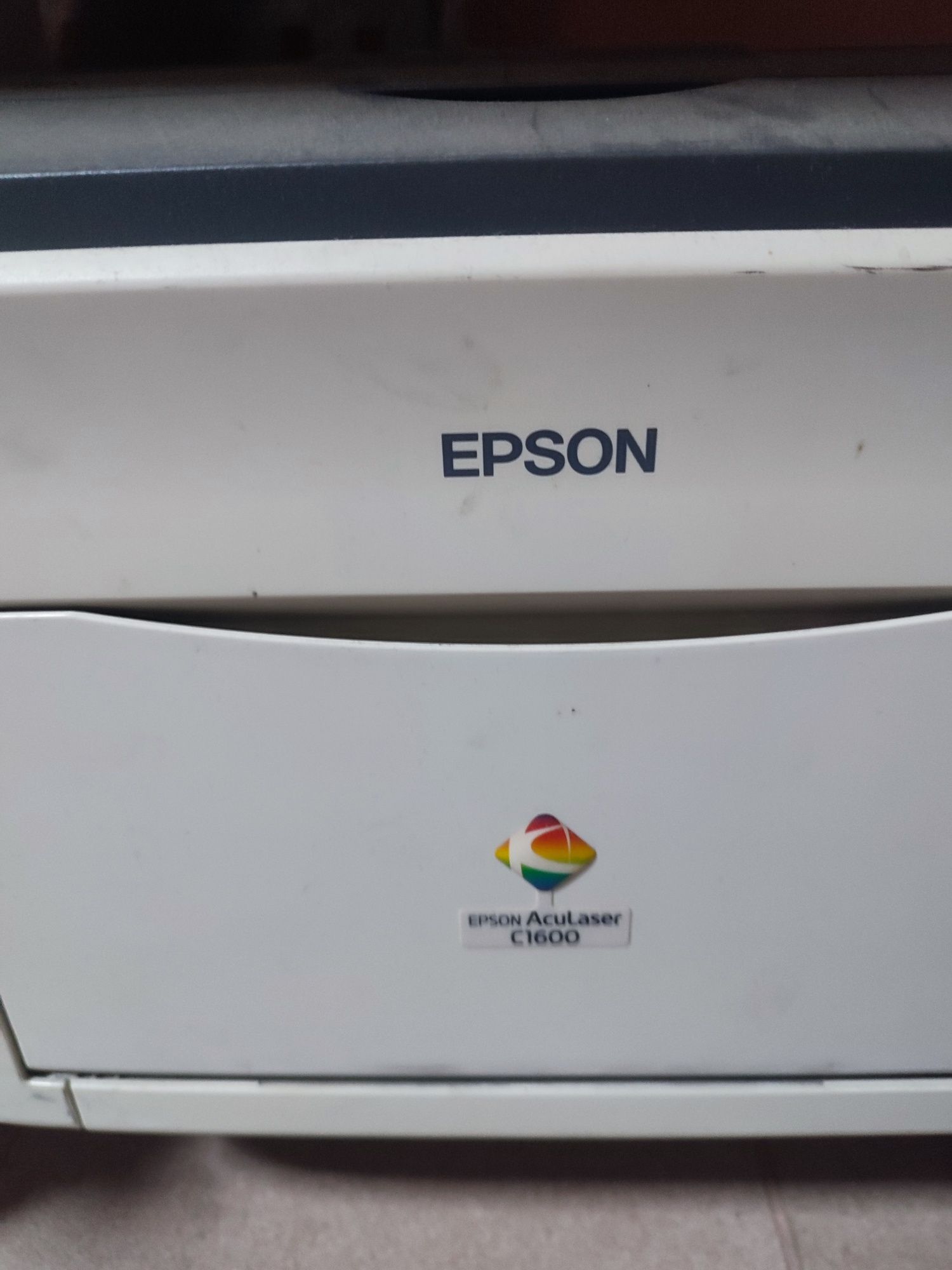 Epson c1600 на запчастини