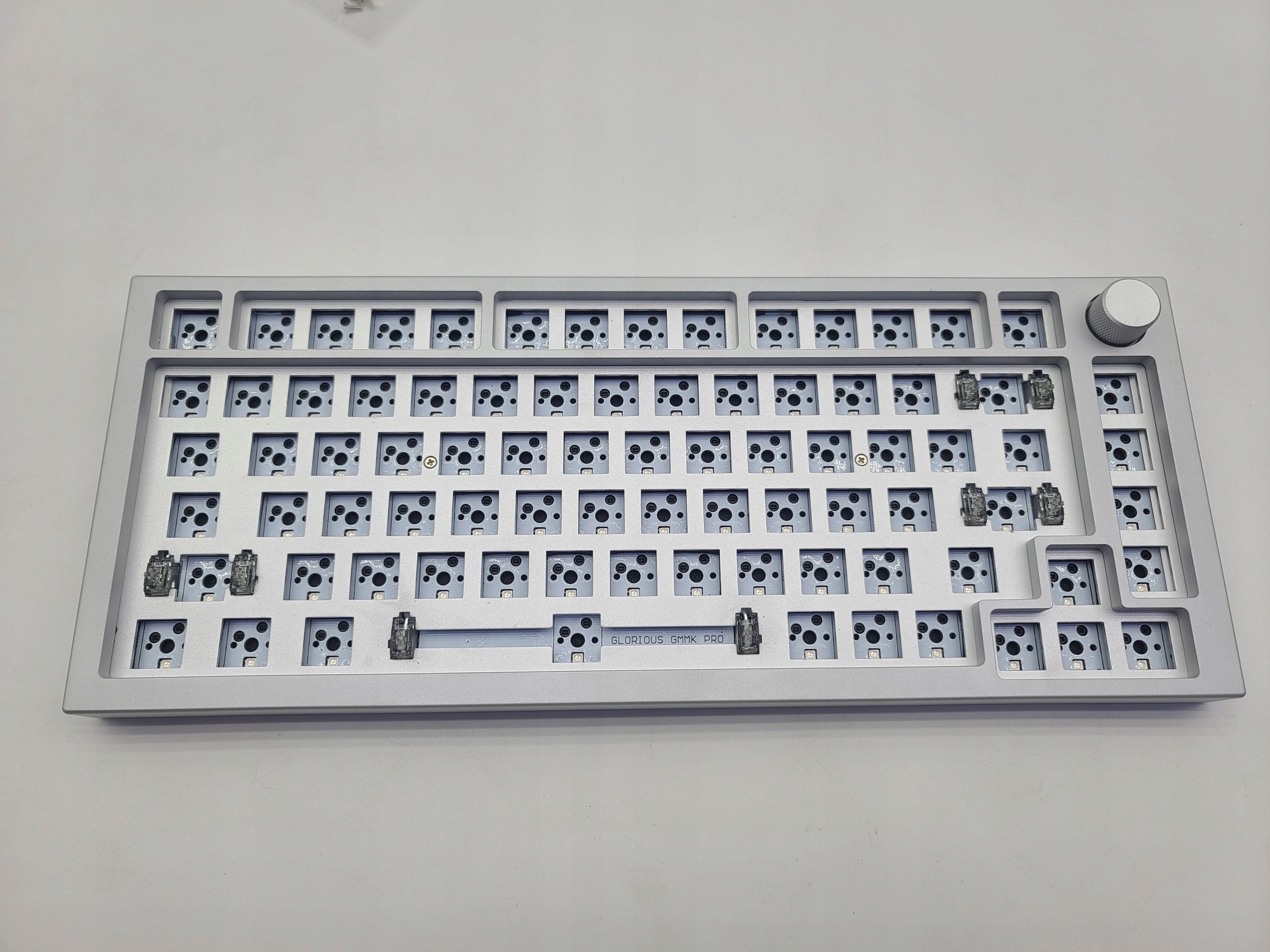 Klawiatura mechaniczna GMMK PRO