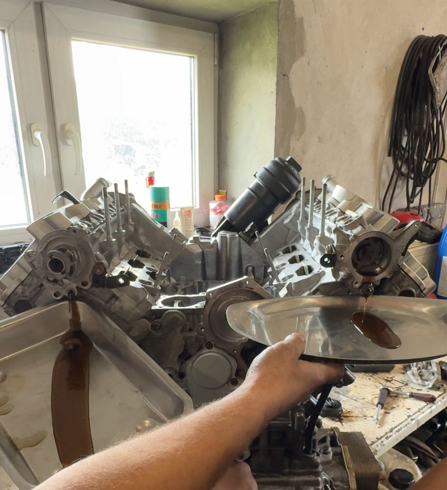 Двигун Audi A6 A4 A5 Q5 Q7 3.0TFSI  06E 100 035 N