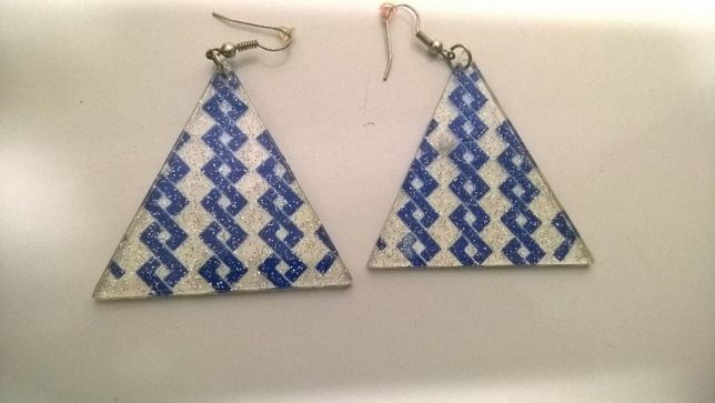 Brincos triangulares transparentes e azul (portes Incluídos)