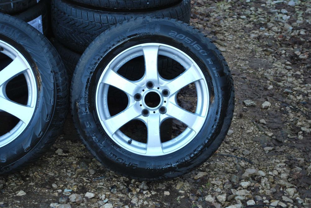 Koła 205/60 R16 5x100 Alufelgi + opony zimowe ET 50 VW Skoda Audi