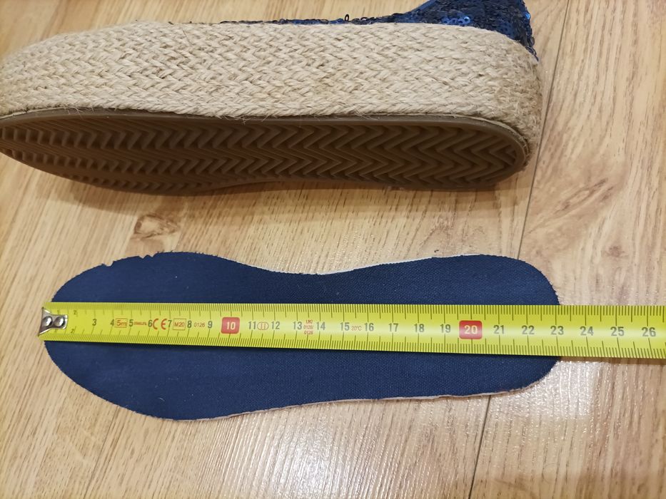 Еспадрільї в паєтках