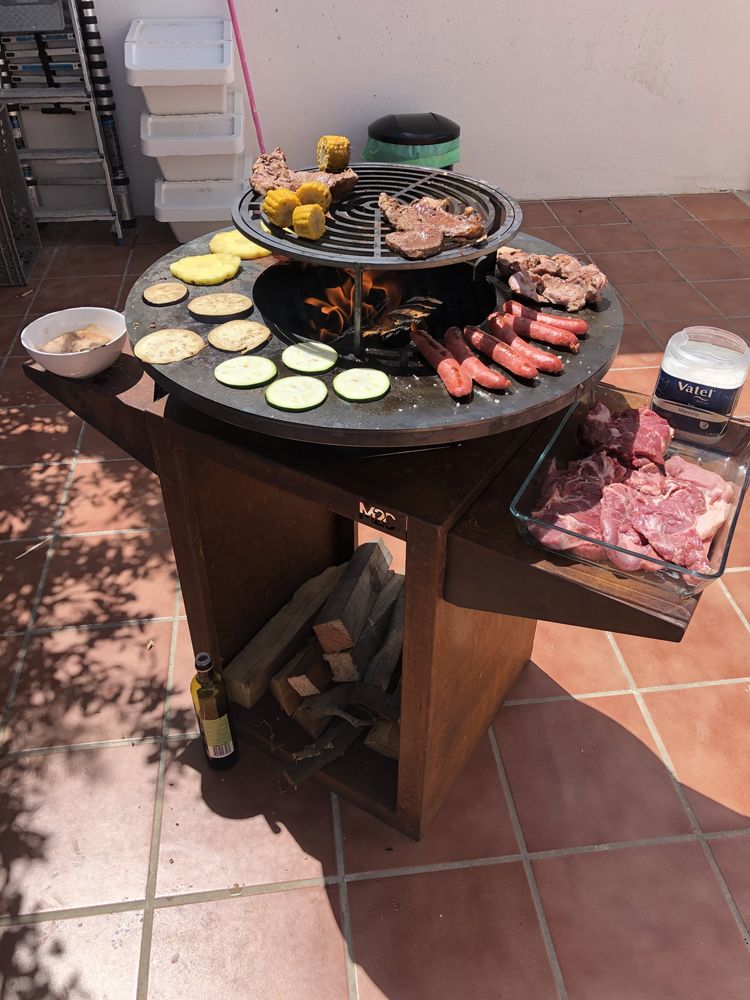 Grelhador Barbecue a lenha