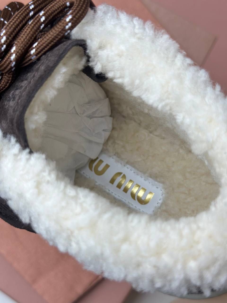 Ботинки miu miu з двома устілками або з утепленням