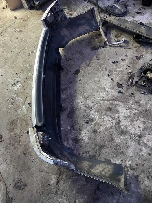 Задній бампер Audi A4 B6 (2000–2006)