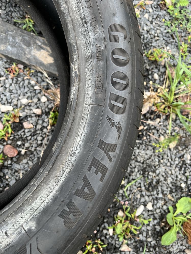 Opony letnie DEMO 215/50/R17 Goodyear EfficientGrip Performance -2 szt