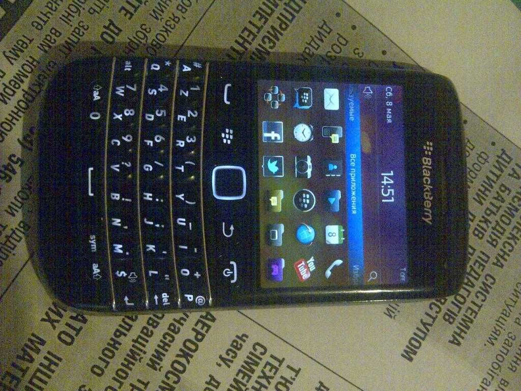 с  полной  компьютерной клавиатурой ОРИГИНАЛ! Blackberry 9790