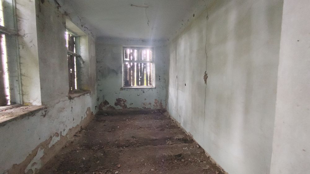 Нежитлове приміщення будівля будинок село Глинна