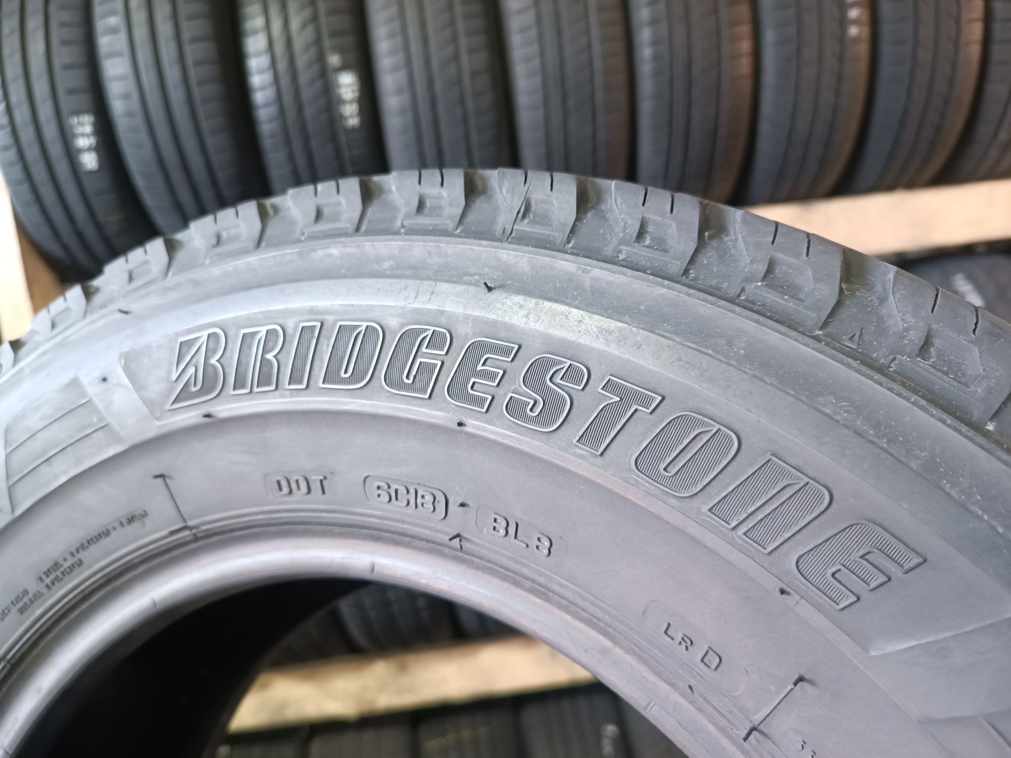 Літні шини BRIDGESTONE 215/70 R15 C резина Р15 С
