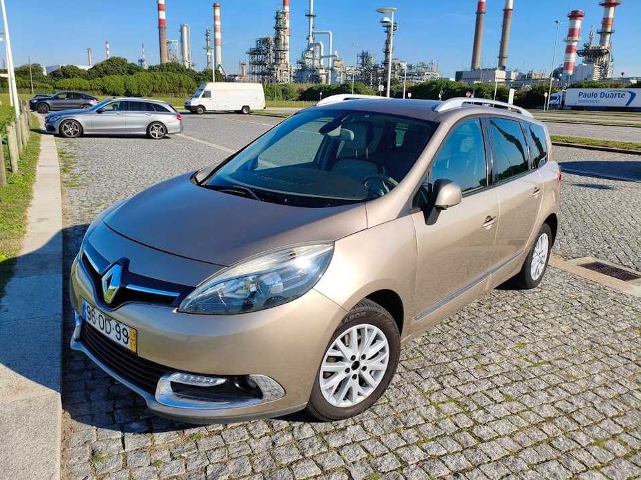 Grand Scénic 1.5 dCi Luxury SS 7 lug