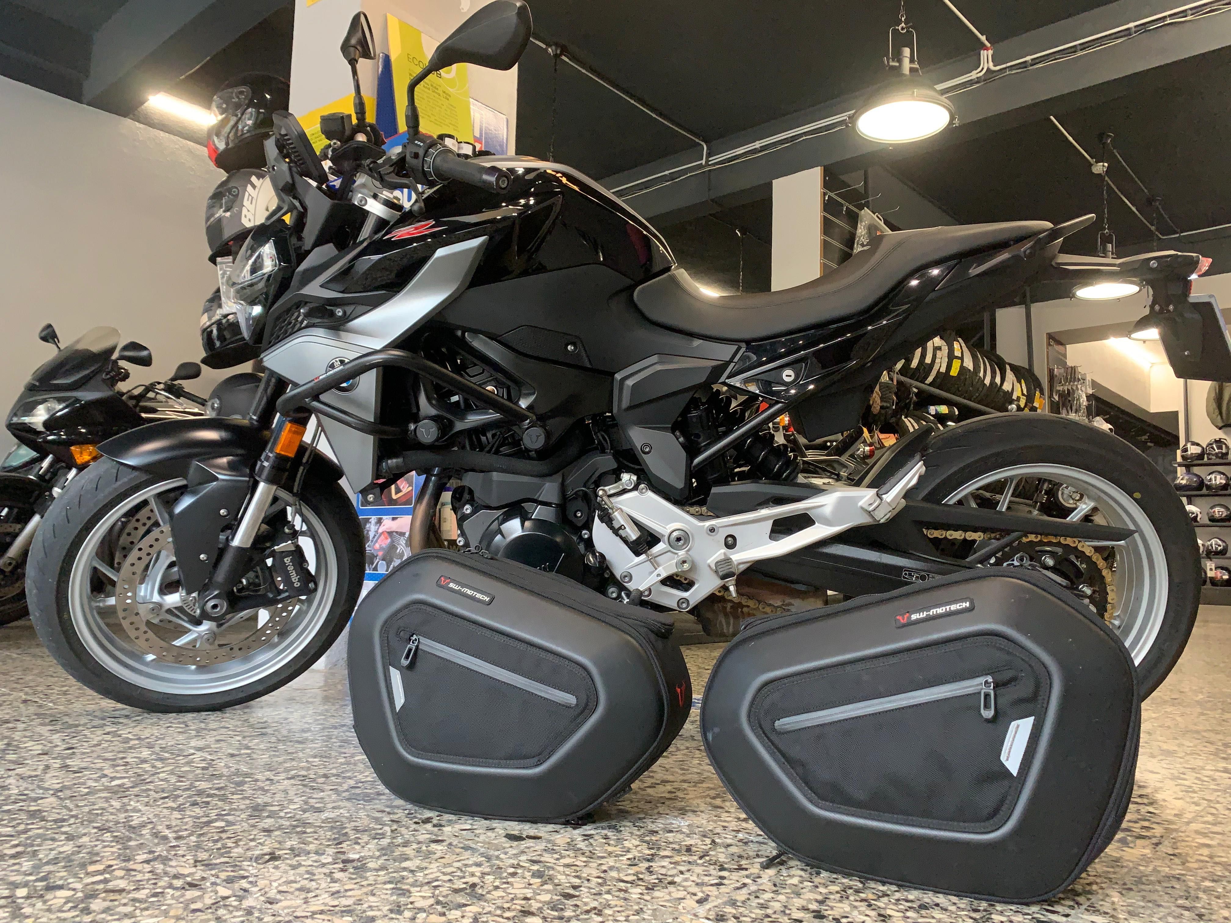 BMW F 900 R de 2020 Nacional Extras estado impecável