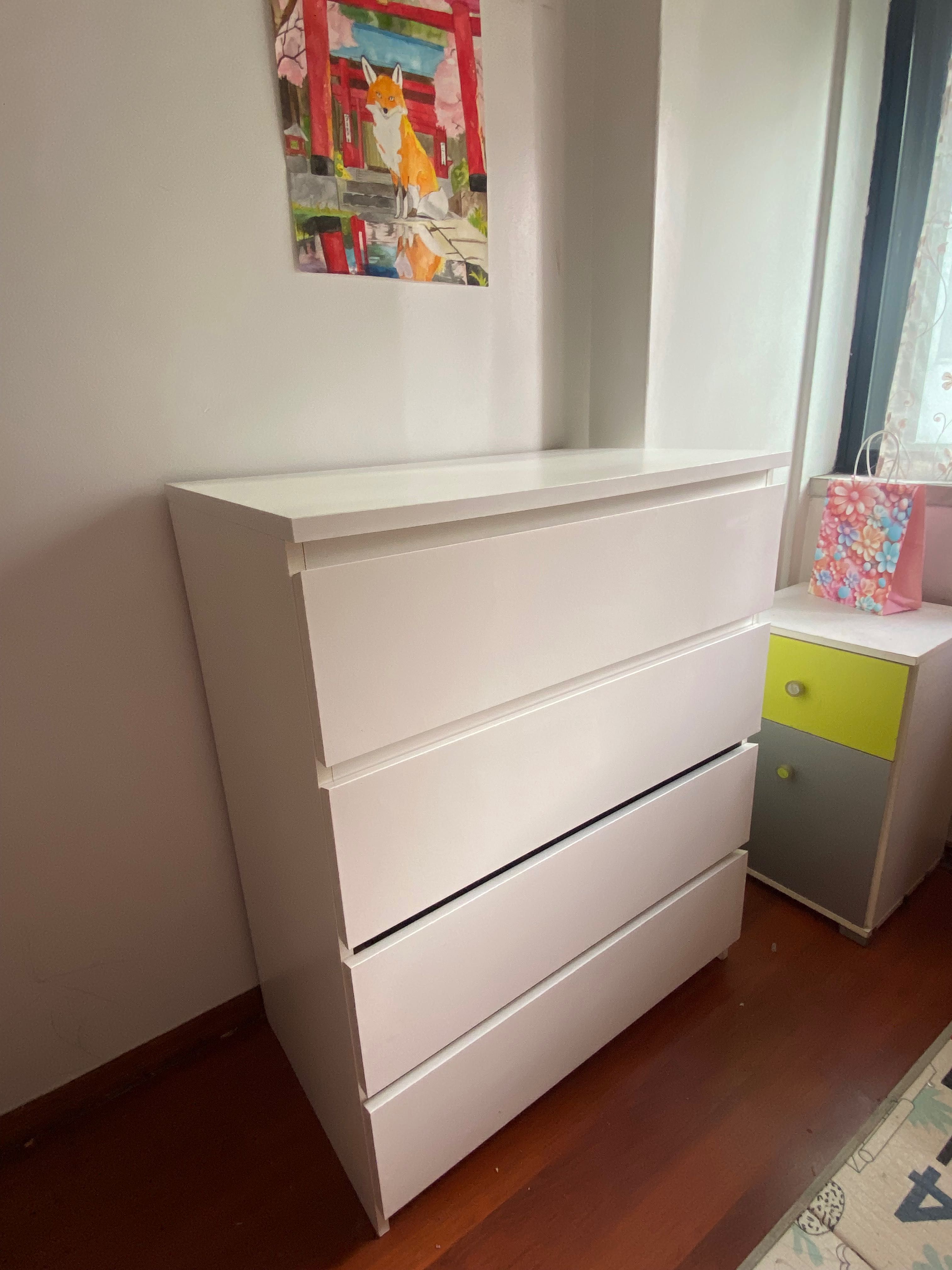 Cómoda IKEA Malm