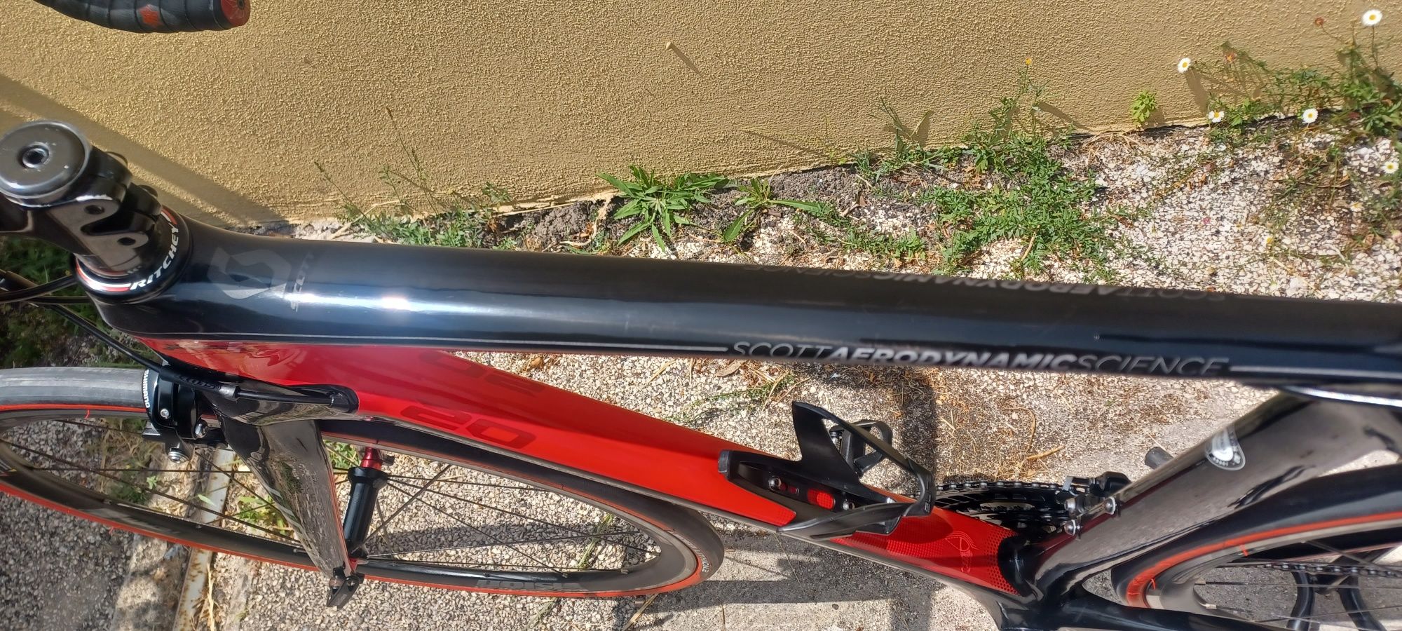 Bicicleta estrada Scott Foil 20 carbono