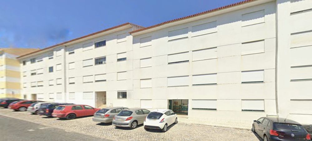 Vendo apartamento T3 centro Alcobaça