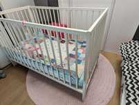 Łóżeczko 120x60 Ikea Gulliver z materacem + karuzela Fisher Price
