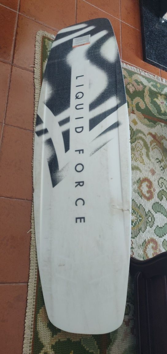 Wakeboard conjunto LF raph 152cm +  LF 4D Flex