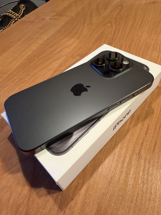 iPhone 15 Pro, Black Titanium, 128GB