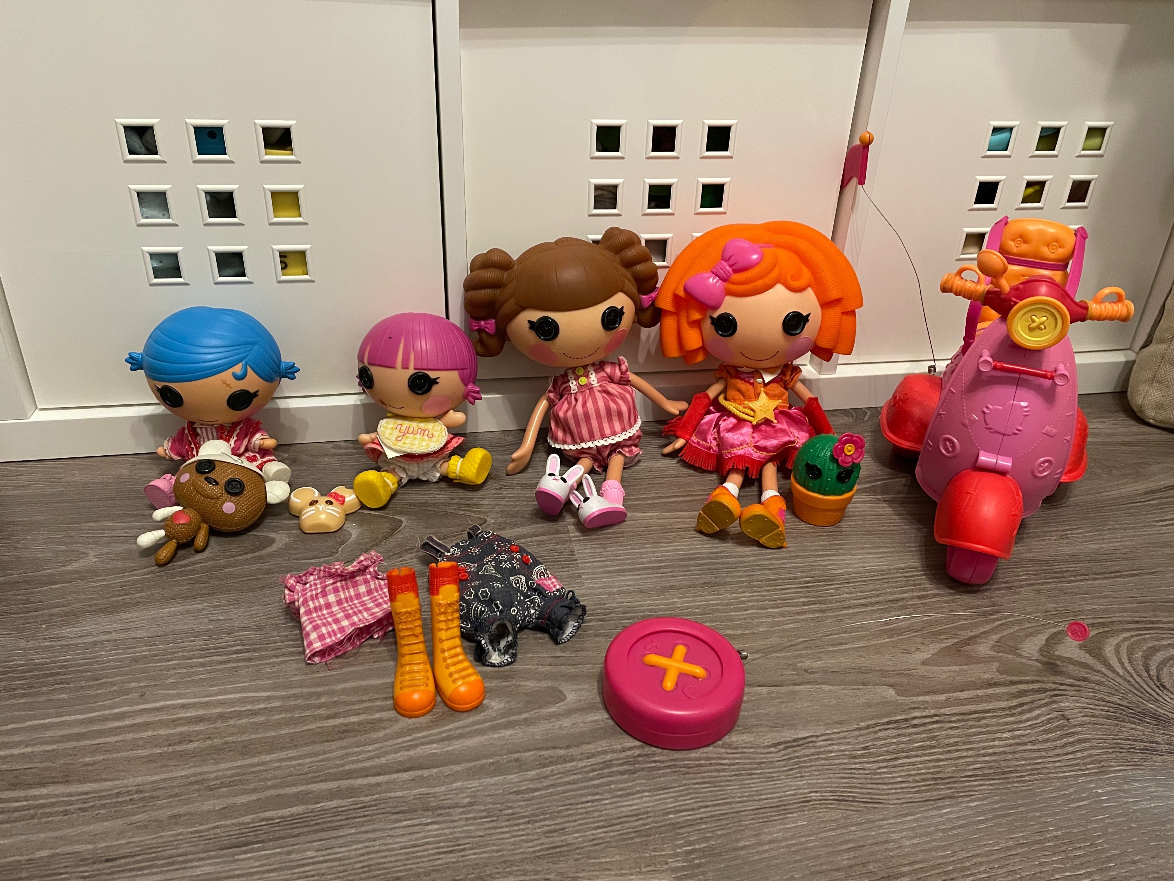 Lalaloopsy zestaw Duże lalki małe plus skuter