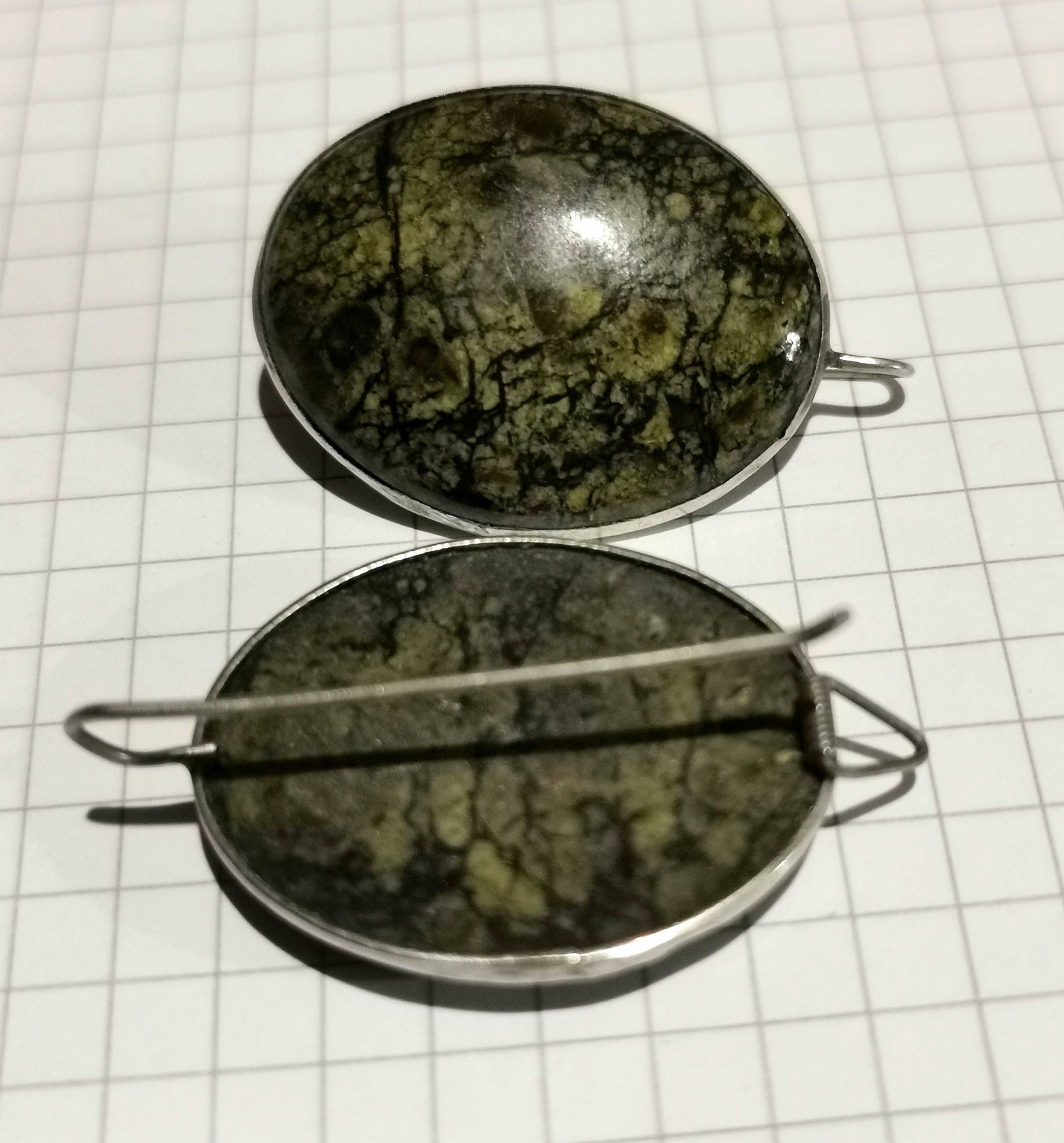 Серьги, бусы, перстень Змеевик