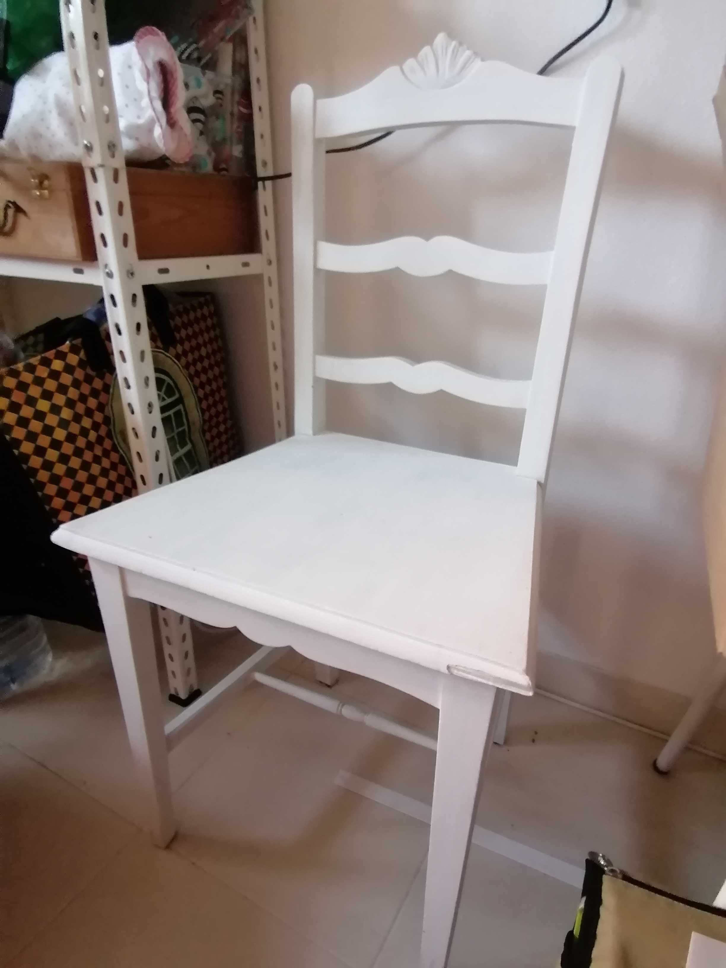 Cadeiras de Madeira Vintage Apoio Quarto