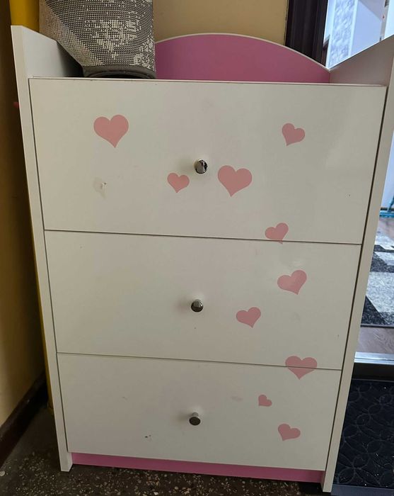 Zestaw mebli dziecięcych