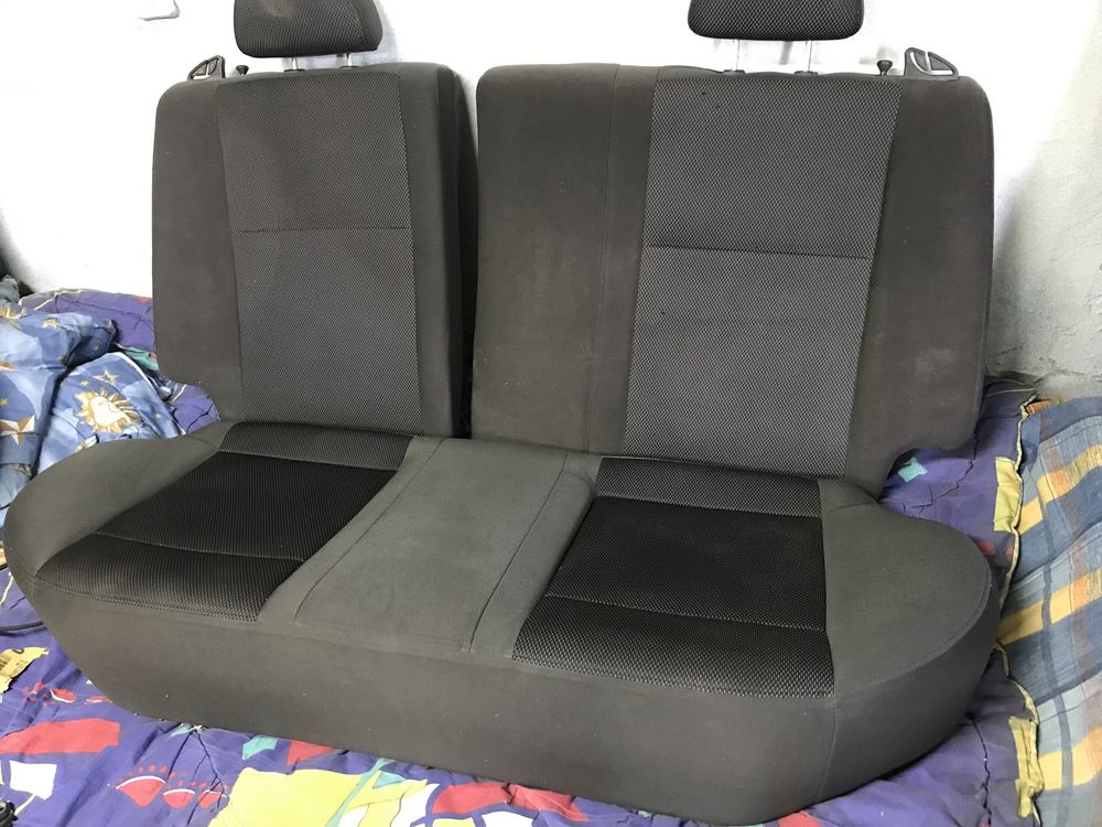 Задні сидіння, задній диван Aveo T200-250 Авео шевроле