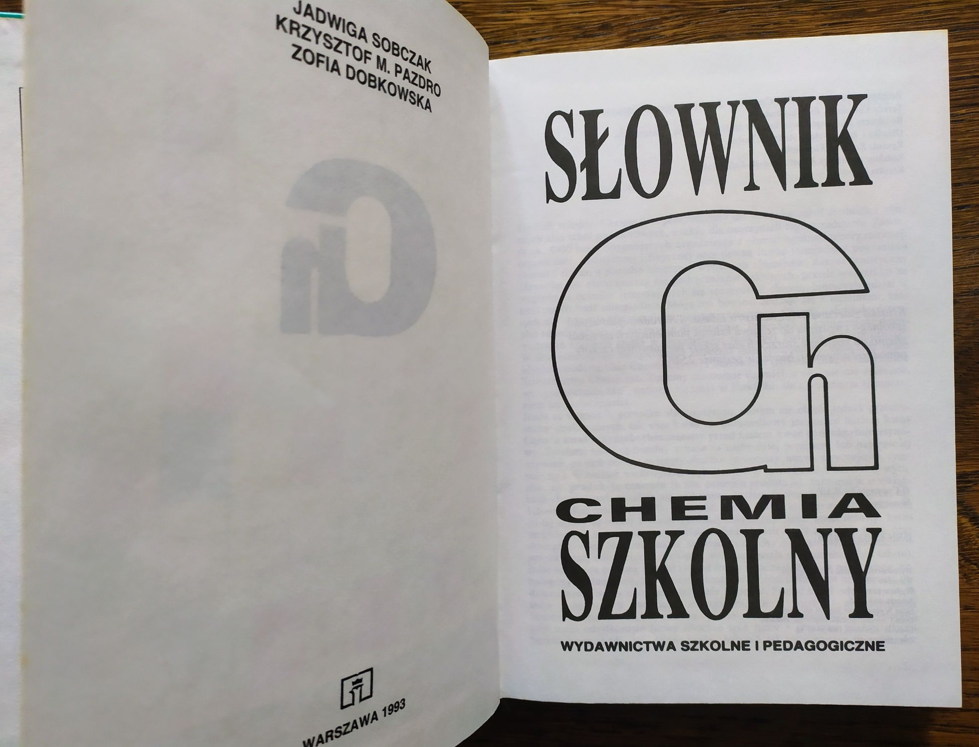 Słownik szkolny. Chemia - J. Sobczak, K. M. Pazdro, Z. Dobkowska