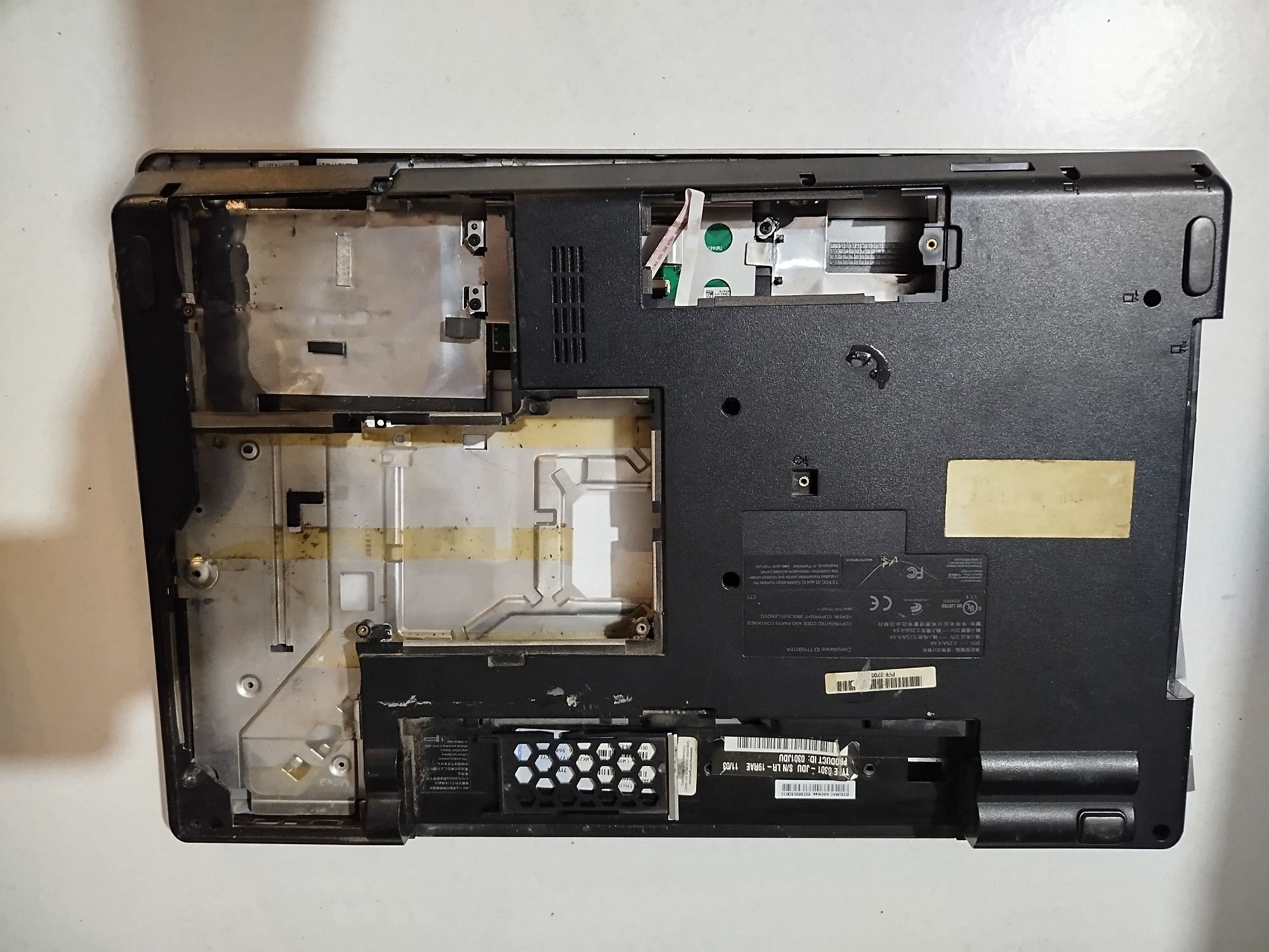 Корпус до Lenovo EDGE TP00010A