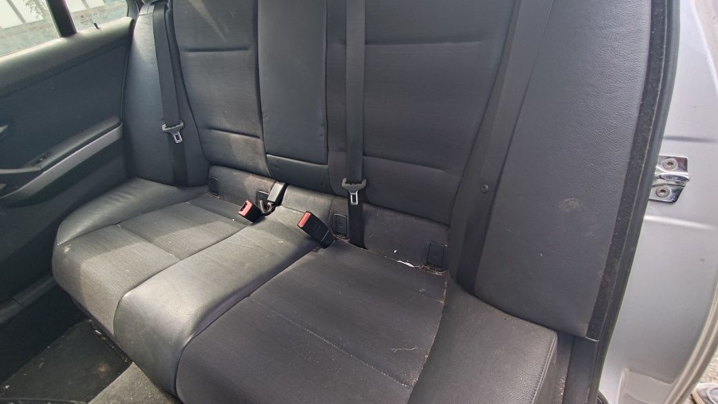 BMW 320d touring automática 2008 96.000 km reais