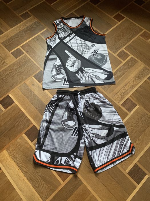 Комплект для занятий спортом