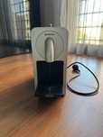 Máquina Nespresso DeLonghi (avariada / para peças) — 10 €