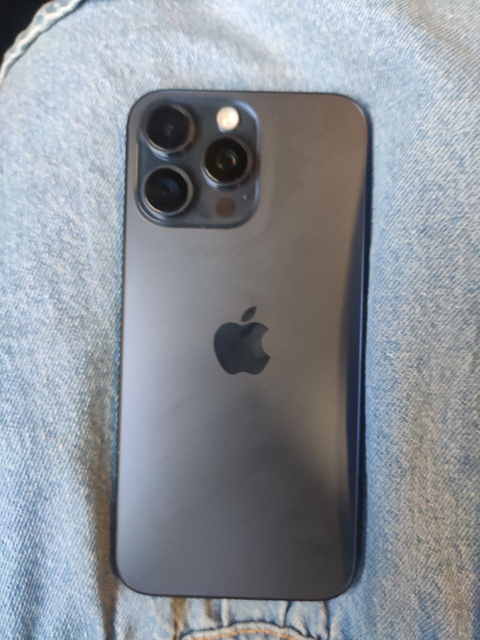 IPhone 15 Pro max 256