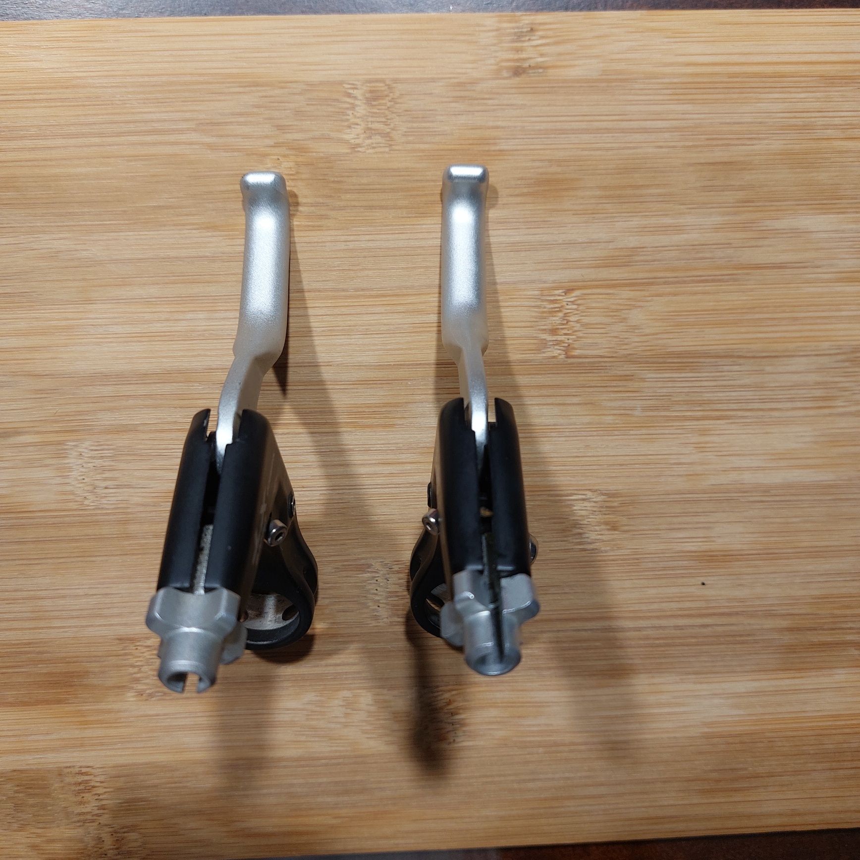 Klamki hamulcowe Shimano Deore XT BL-M770 V-Brake Super Stan