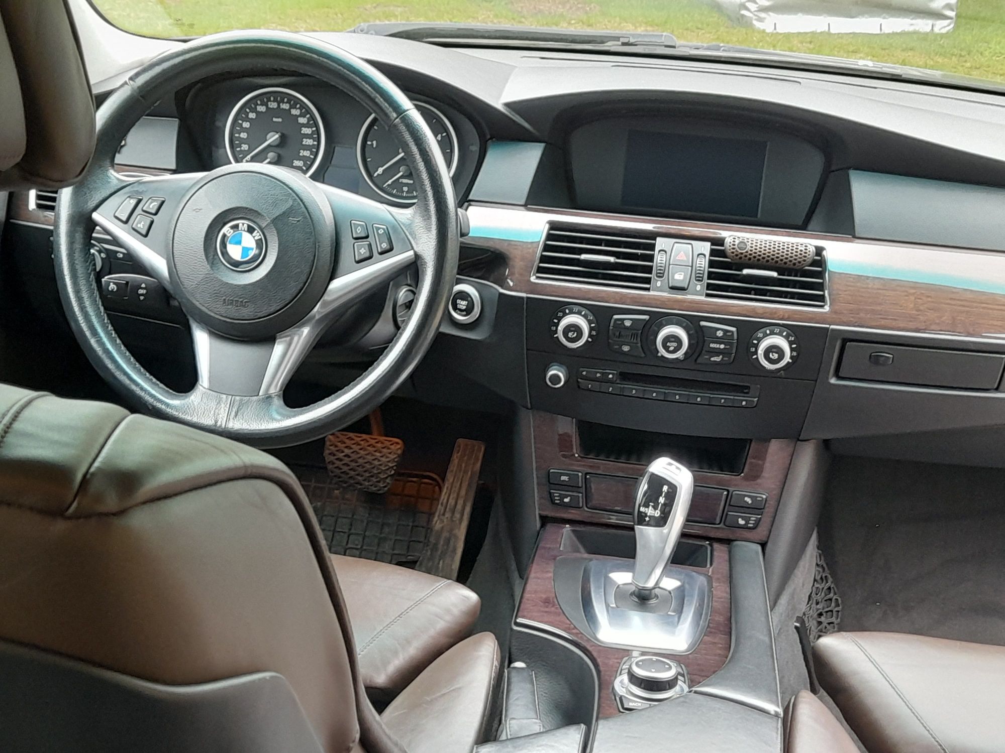 BMW seria 5 520d