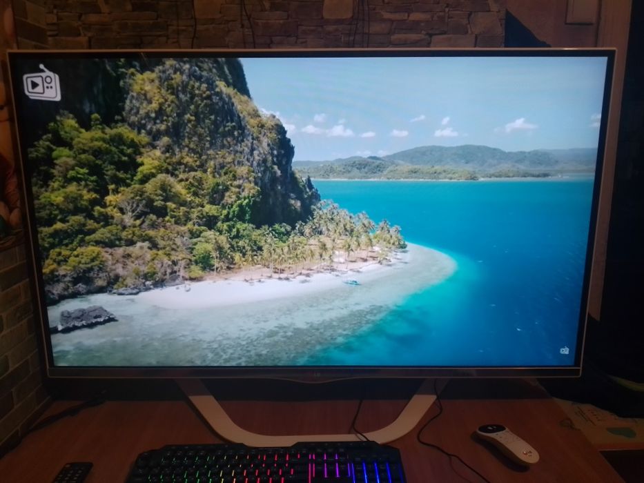 Продам телевизор смарт ТВ.47дюймов