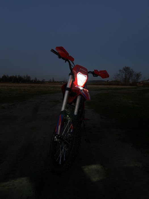 Kros Asix XB-68 140cc