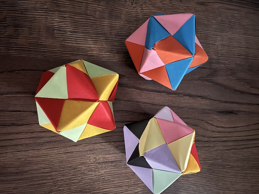 Orogami modułowe , figury matematyczne origami