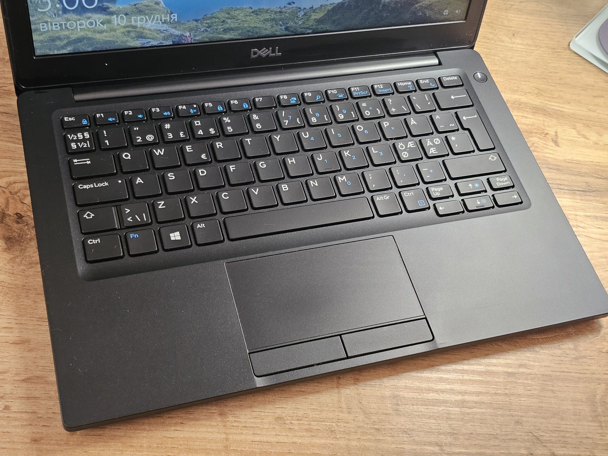 Ульрабук DeLL Latitude 7290 i5 8/256