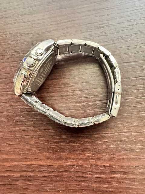 Zegarek Casio bransoleta
